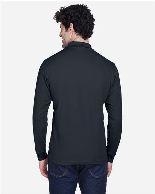 Carbon - On Model Back