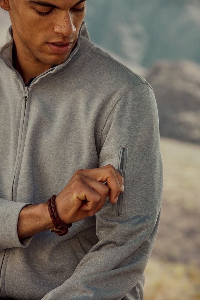 Black - Lifestyle Image 2